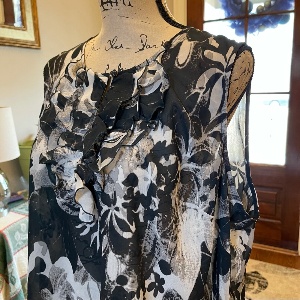 Sleeveless Ruffle Top